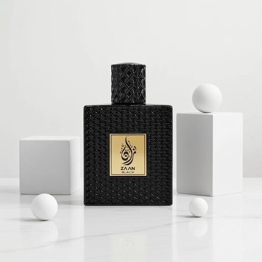 Zaan Black by Aura
